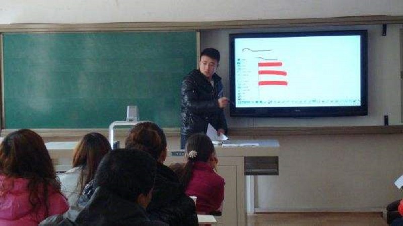 觸摸教學(xué)一體機使用效果 觸摸教學(xué)一體機使用效果